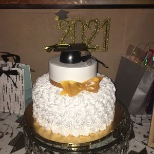 Meet your Posher, Eva